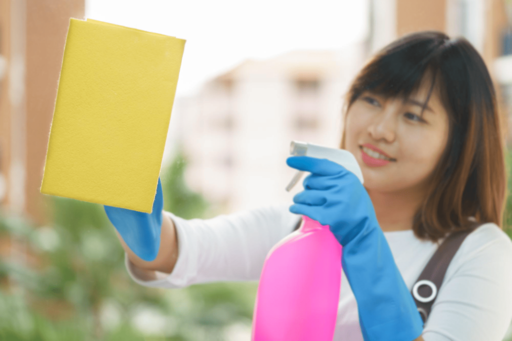 How to Extend Maid Work Permit